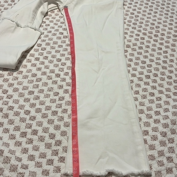 Madewell Cali Demi Boot Jeans in Pure White Denim Raw Hem Edition Size 29 - Picture 17 of 17